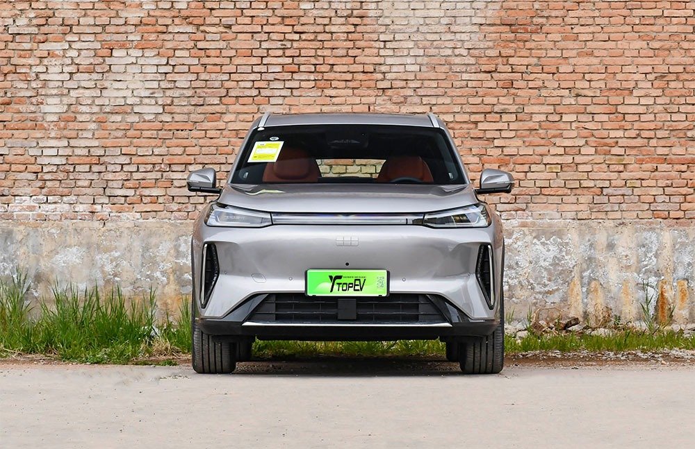 imgi_3_1_3(115) Geely Galaxy M7 2026– Ready for Export From China | Chinese Sedan for Sale South Africa - Image 1