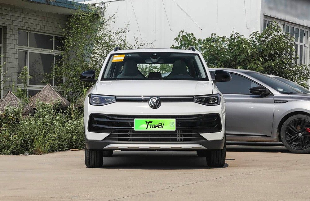 imgi_3_1_3(2) 2026 Volkswagen Tharu– China Export Vehicle | Chinese Car Import Price South Africa - Image 1